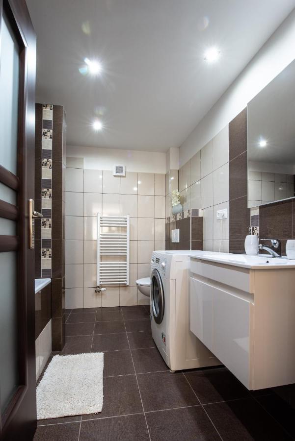 Mandala Apartment *